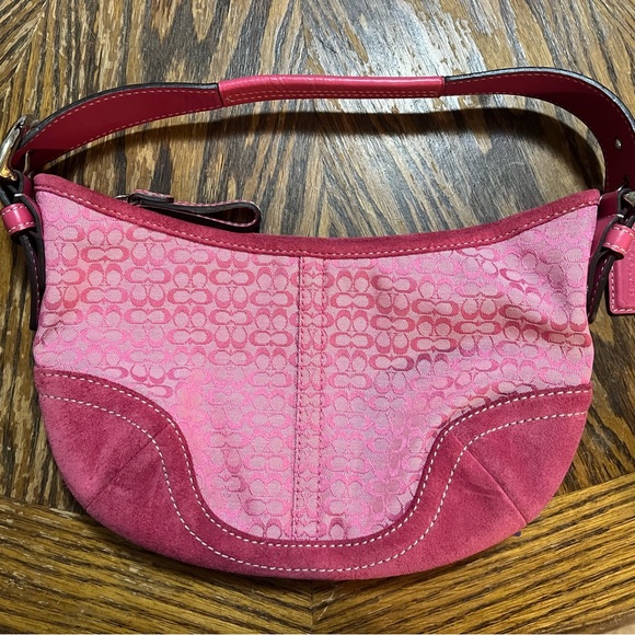 Coach Handbags - Vintage Coach Pink Shoulder Bag